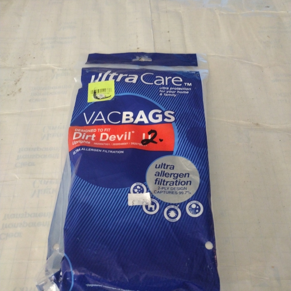 UltraCare VacBags Dirt Devil U Vacuum Cleaner (3) Bags Uprights 20-1147 UC45703
